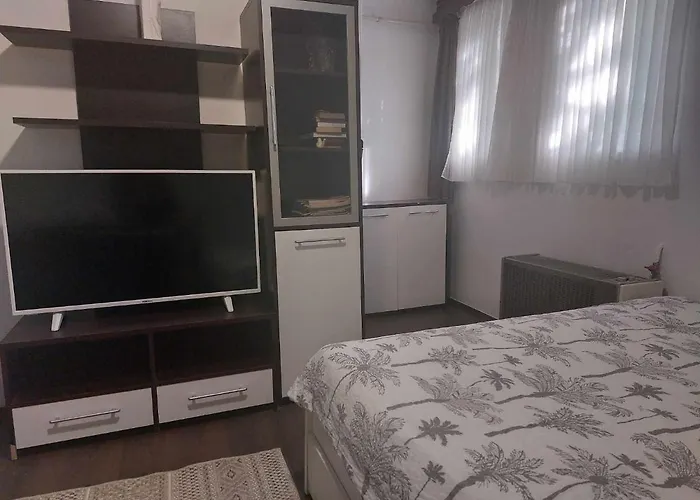 Apartament Dóra *